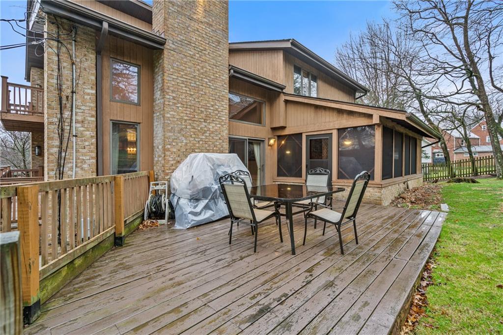 220 Glasgow Road Pittsburgh, PA 15221 - Photo 23 of 25 Gallery Image 23