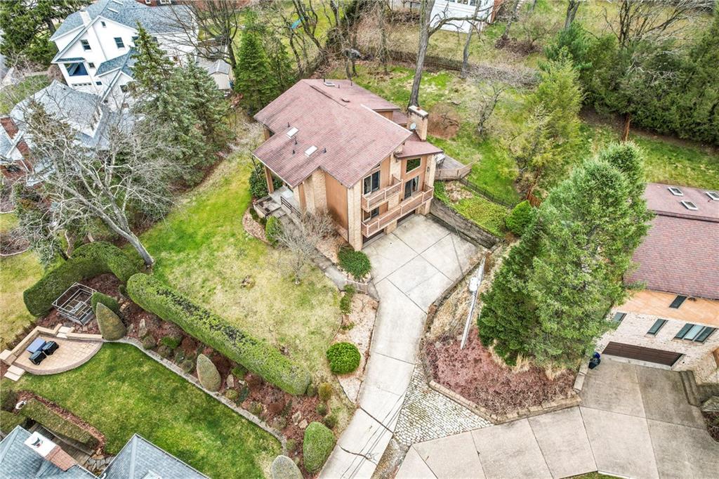 220 Glasgow Road Pittsburgh, PA 15221 - Photo 24 of 25 Gallery Image 24