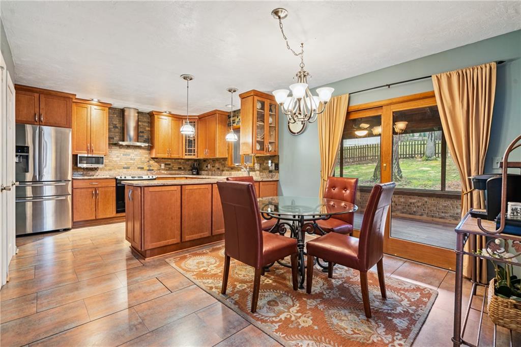 220 Glasgow Road Pittsburgh, PA 15221 - Photo 9 of 25 Gallery Image 9