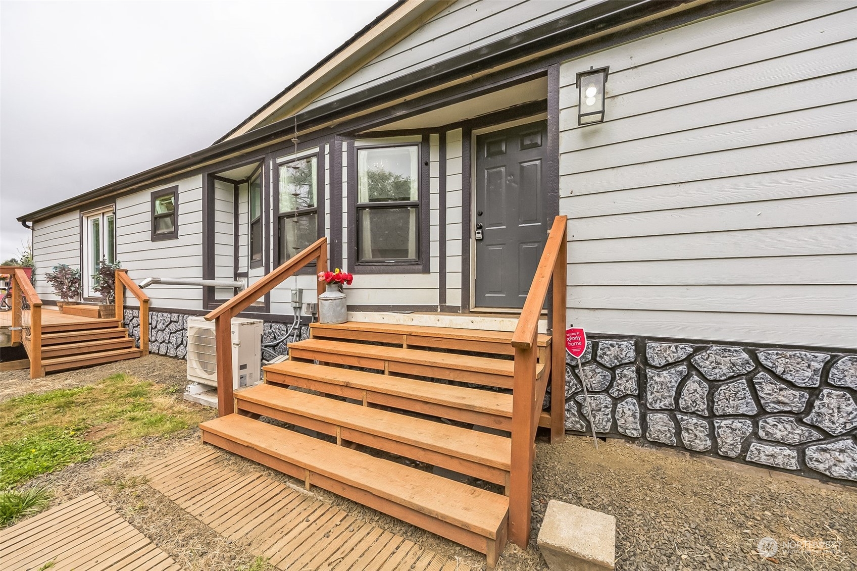 5 Bale Road Raymond, WA 98577 - Photo 5 of 29 Gallery Image 5