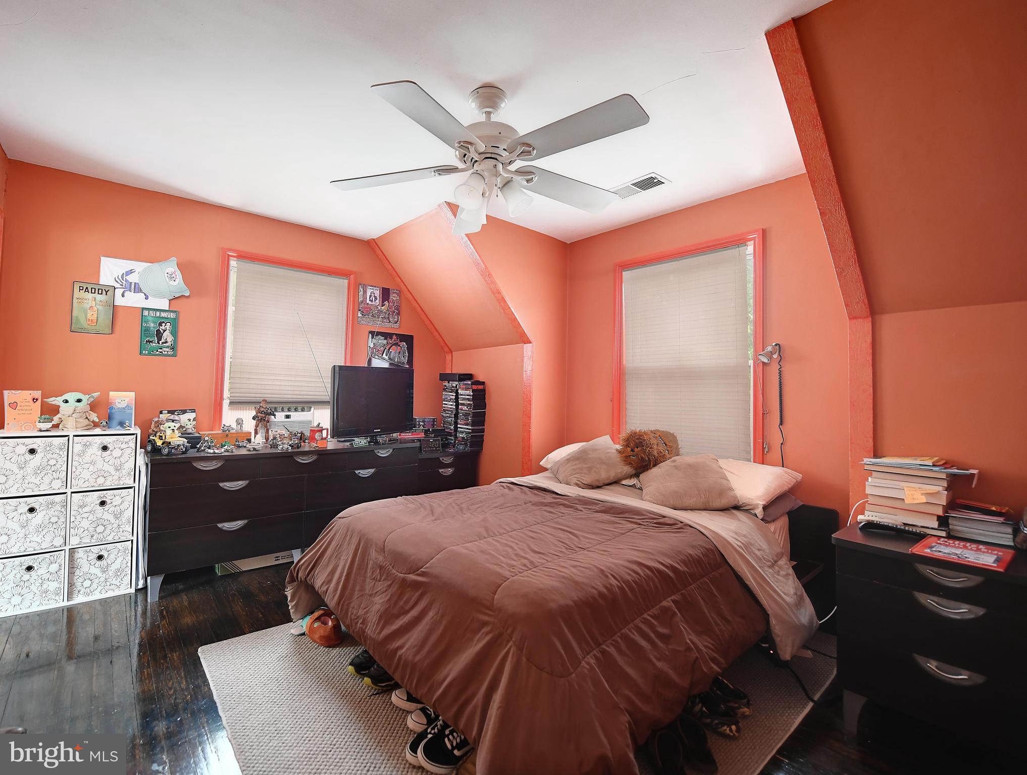 13 Broadship Road Dundalk, MD 21222 - Photo 14 of 28 Bedroom