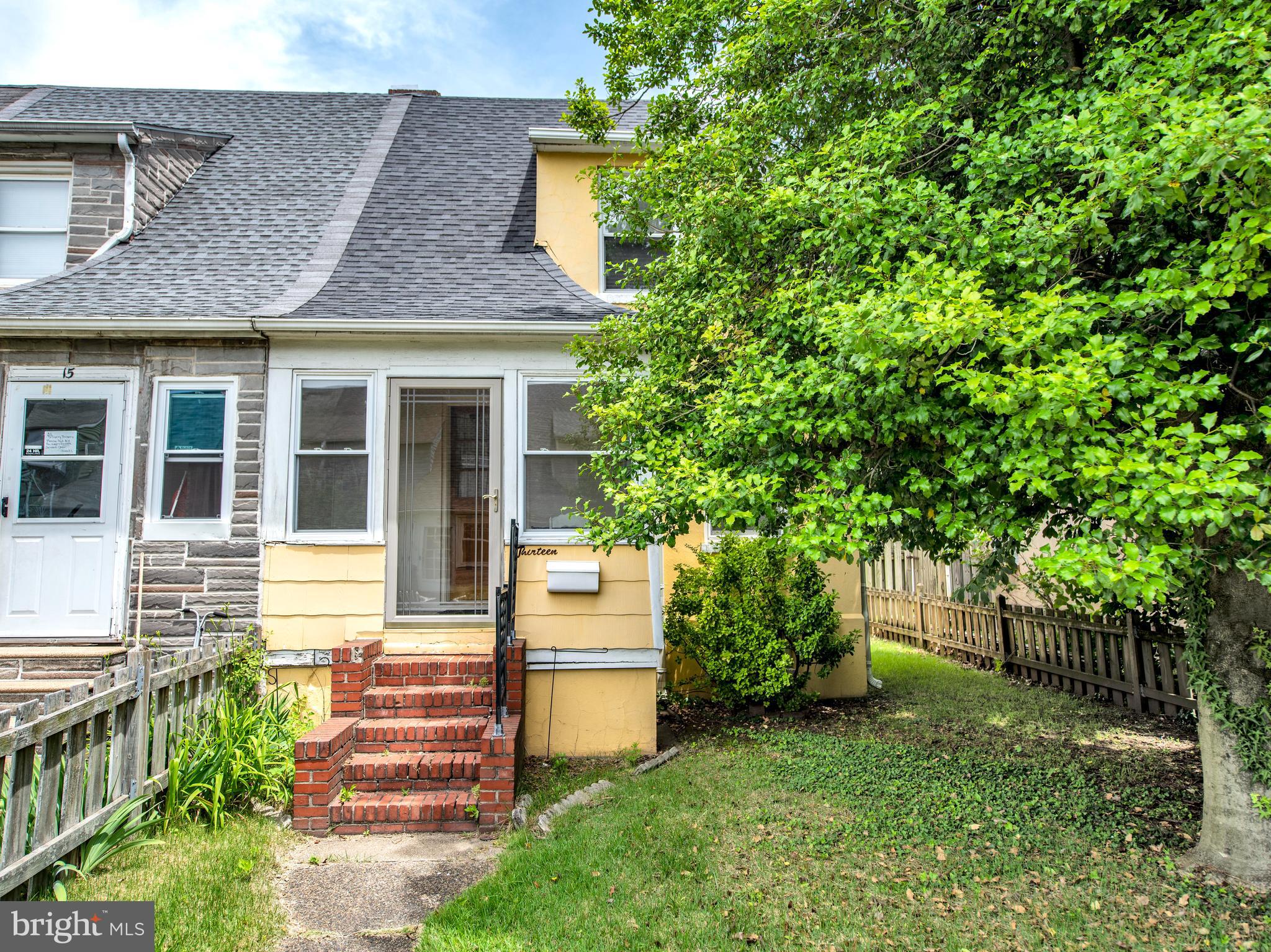 13 Broadship Road Dundalk, MD 21222 - Photo 2 of 28 Front