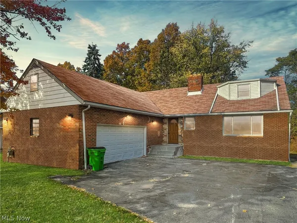 $234,900 | 4643 Monticello Boulevard, Cleveland, OH 44143