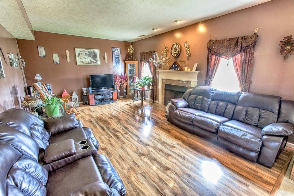 4510 Bow Ridge Lane Indianapolis, IN 46239 - Photo 6 of 24 Gallery Image 6