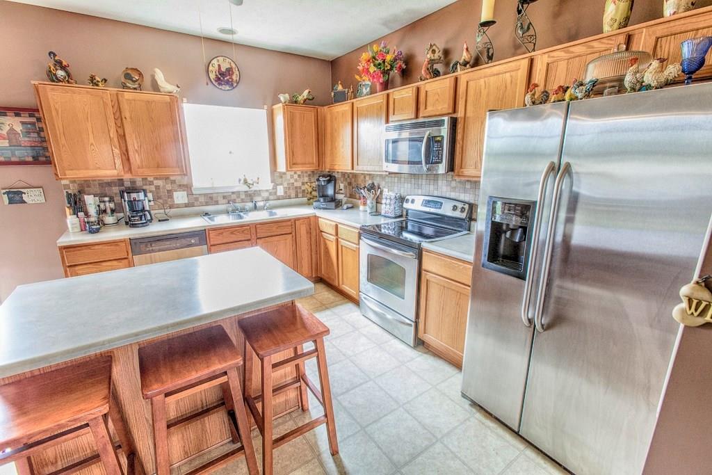 4510 Bow Ridge Lane Indianapolis, IN 46239 - Photo 9 of 24 Gallery Image 9