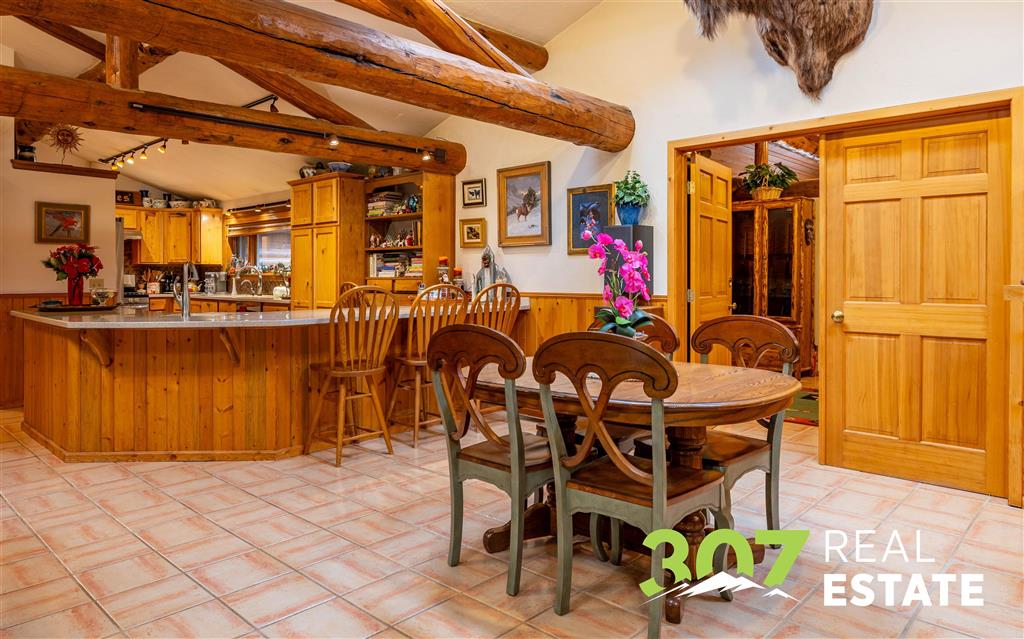 366 6Qs Road Cody, WY 82414 - Photo 4 of 85 Gallery Image 4
