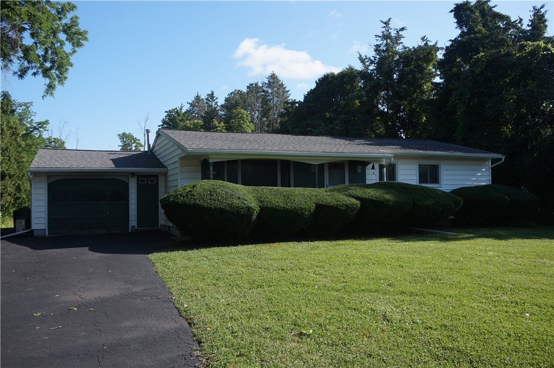 890 Peck Road Parma, NY 14468 - Photo 2 of 48