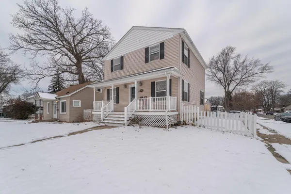 $275,000 | 21006 Annapolis Street, Dearborn Heights, MI 48125