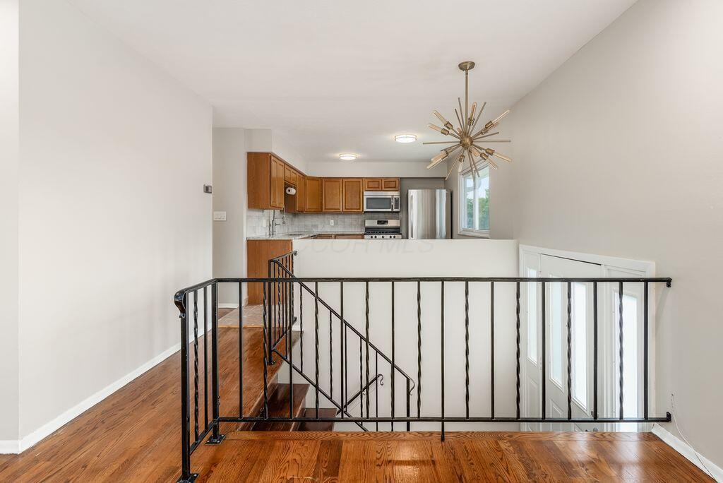 6336 Karl Road Columbus, OH 43229 - Photo 9 of 37 Open
