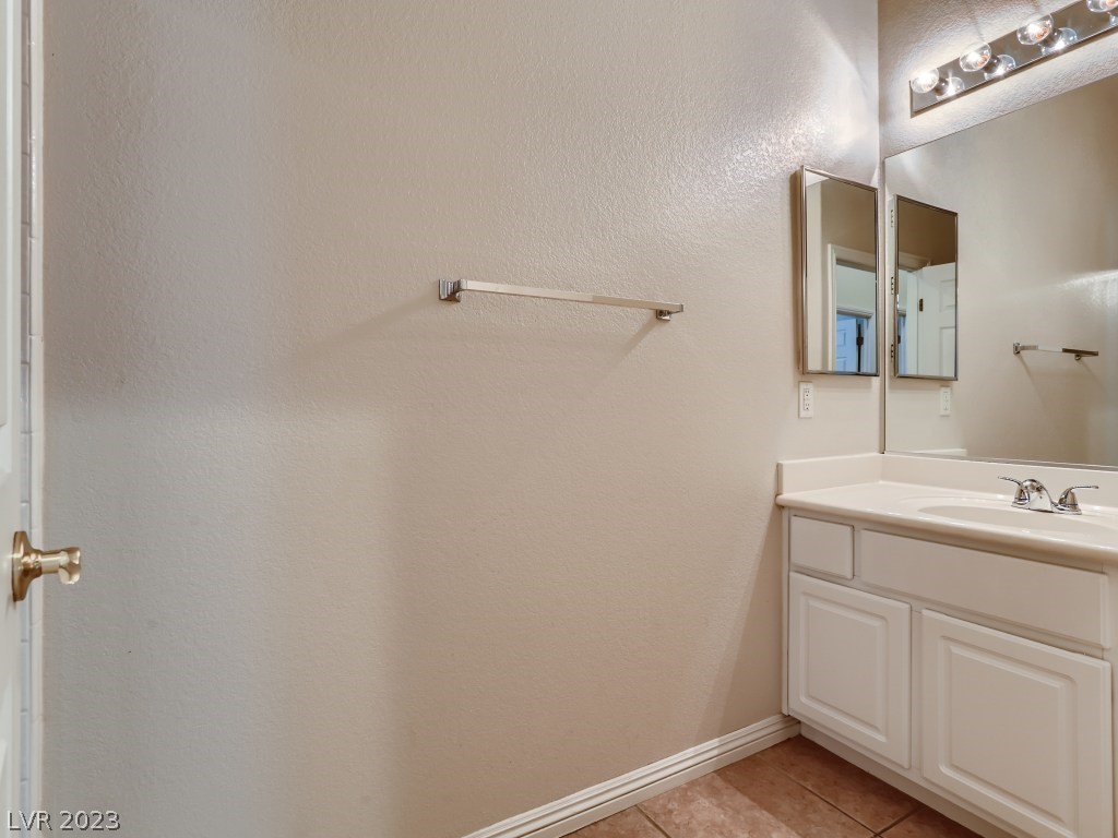 1608 Shootout Place Henderson, NV 89002 - Photo 17 of 24