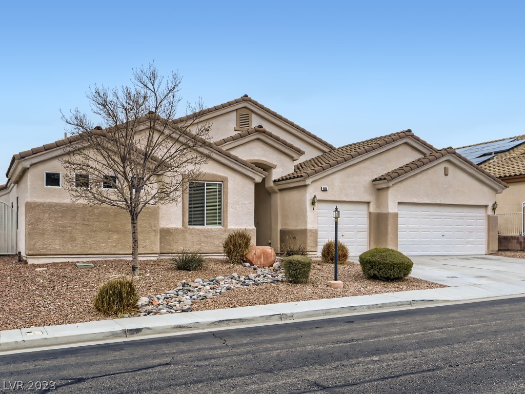 1608 Shootout Place Henderson, NV 89002 - Photo 2 of 24
