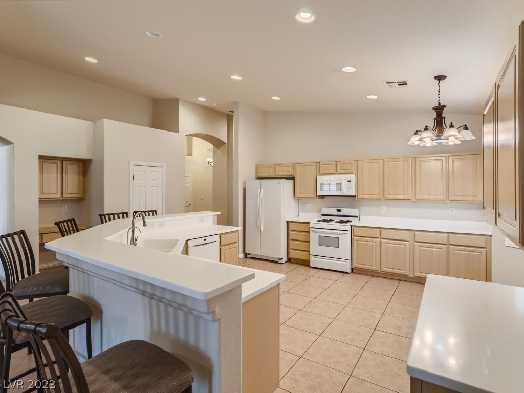 1608 Shootout Place Henderson, NV 89002 - Photo 6 of 24