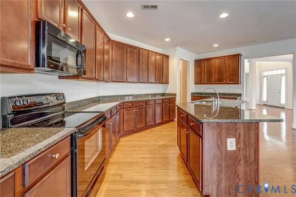 $645,500 | 4605 Edmund Court, Glen Allen, VA 23059