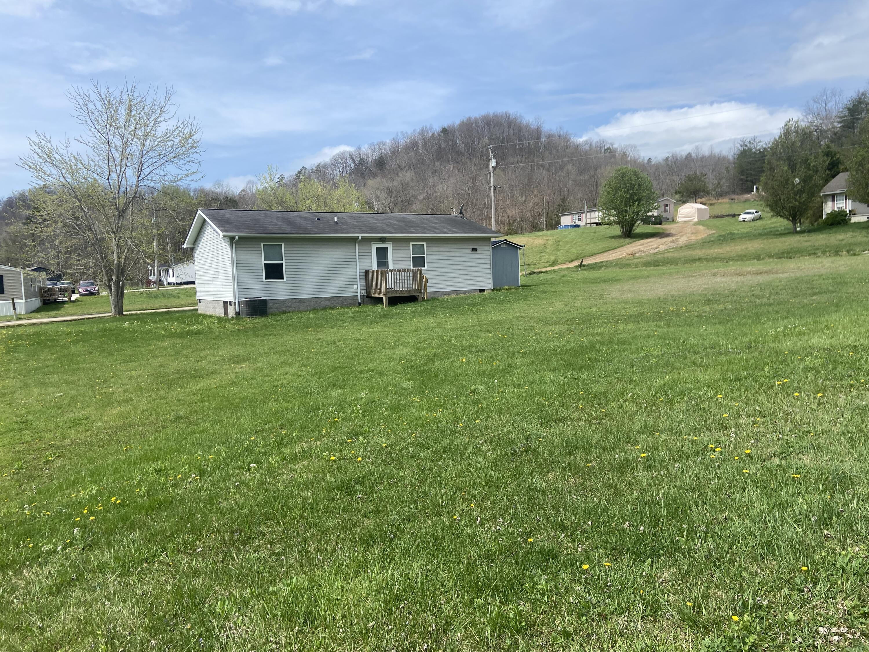 300 Tuffy Stull Road Frenchburg, KY 40322 - Photo 16 of 17 IMG_0243