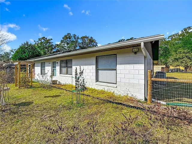 front view of house with a yard