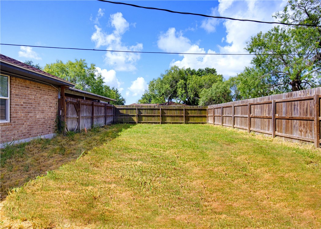 106 Adkins Road Refugio, TX 78377 - Photo 37 of 38