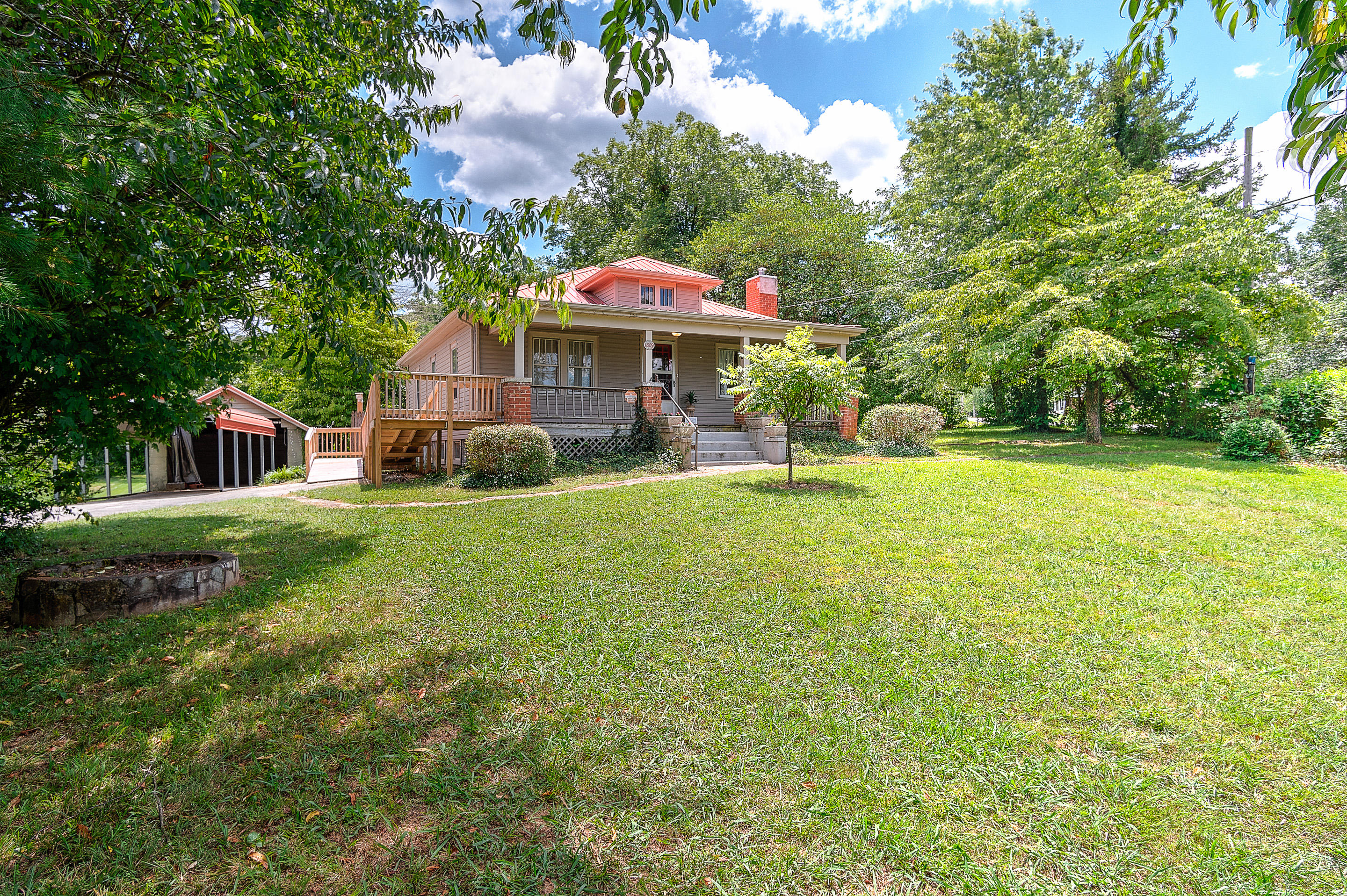 1809 Triangle Road Johnson City, TN 37604 - Photo 3 of 52 exterior-2