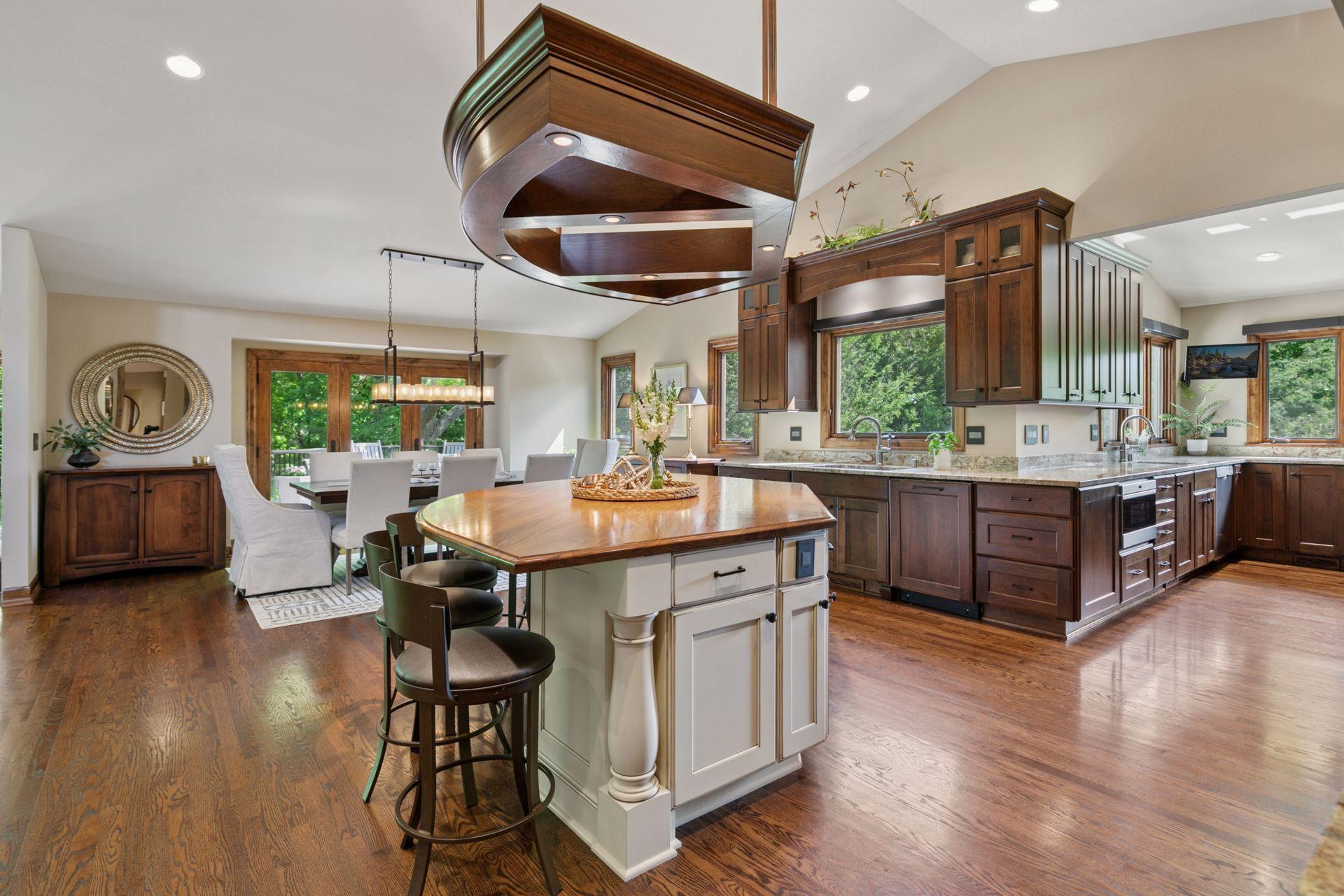 1405 West Farm Road Chanhassen, MN 55318 - Photo 16 of 71 Gallery Image 16