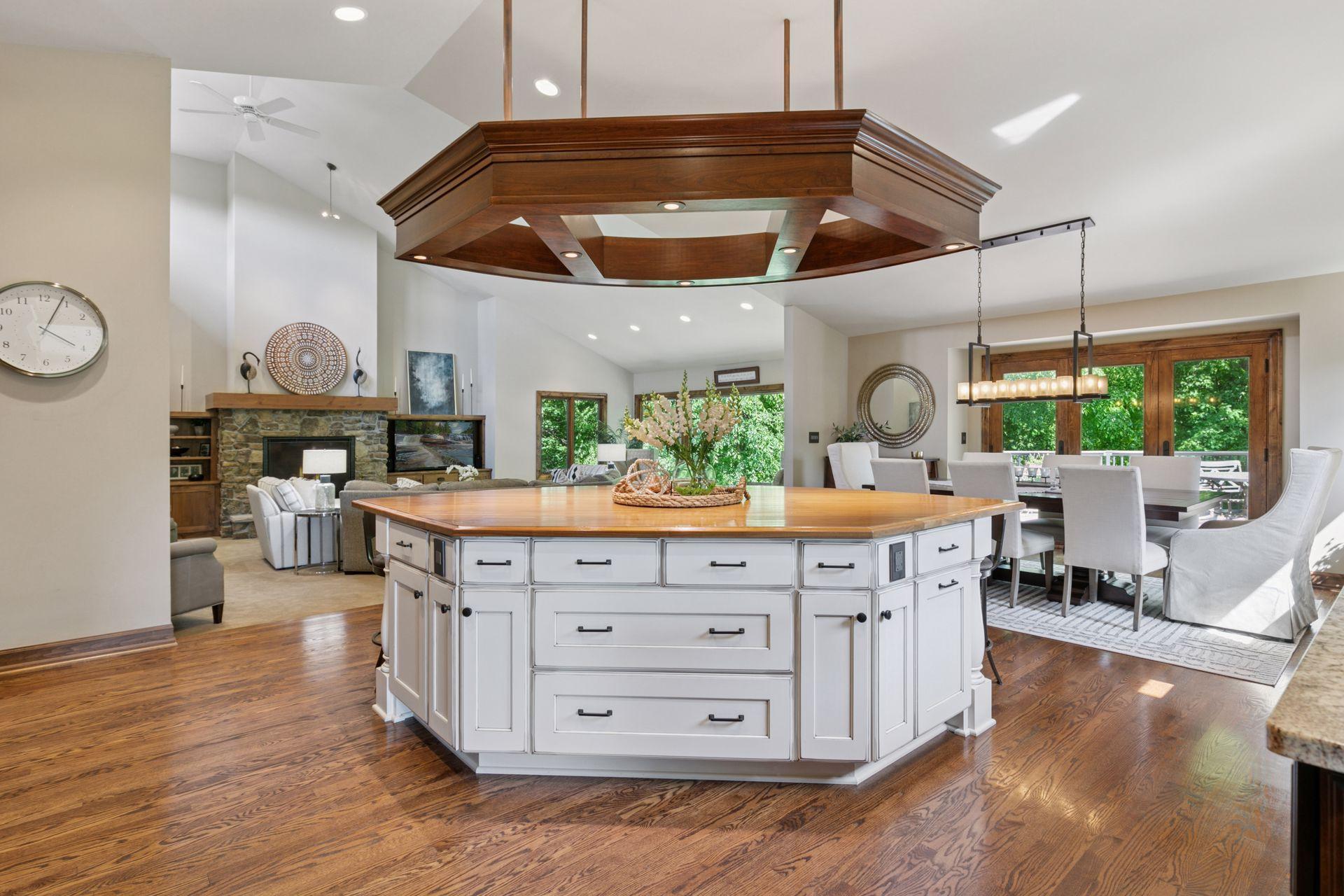 1405 West Farm Road Chanhassen, MN 55318 - Photo 17 of 71 Gallery Image 17