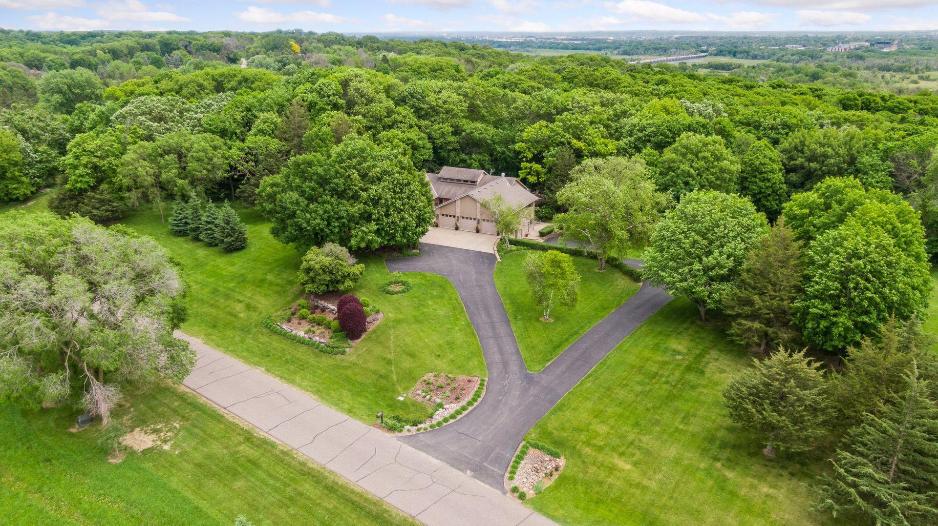 1405 West Farm Road Chanhassen, MN 55318 - Photo 68 of 71 Gallery Image 68