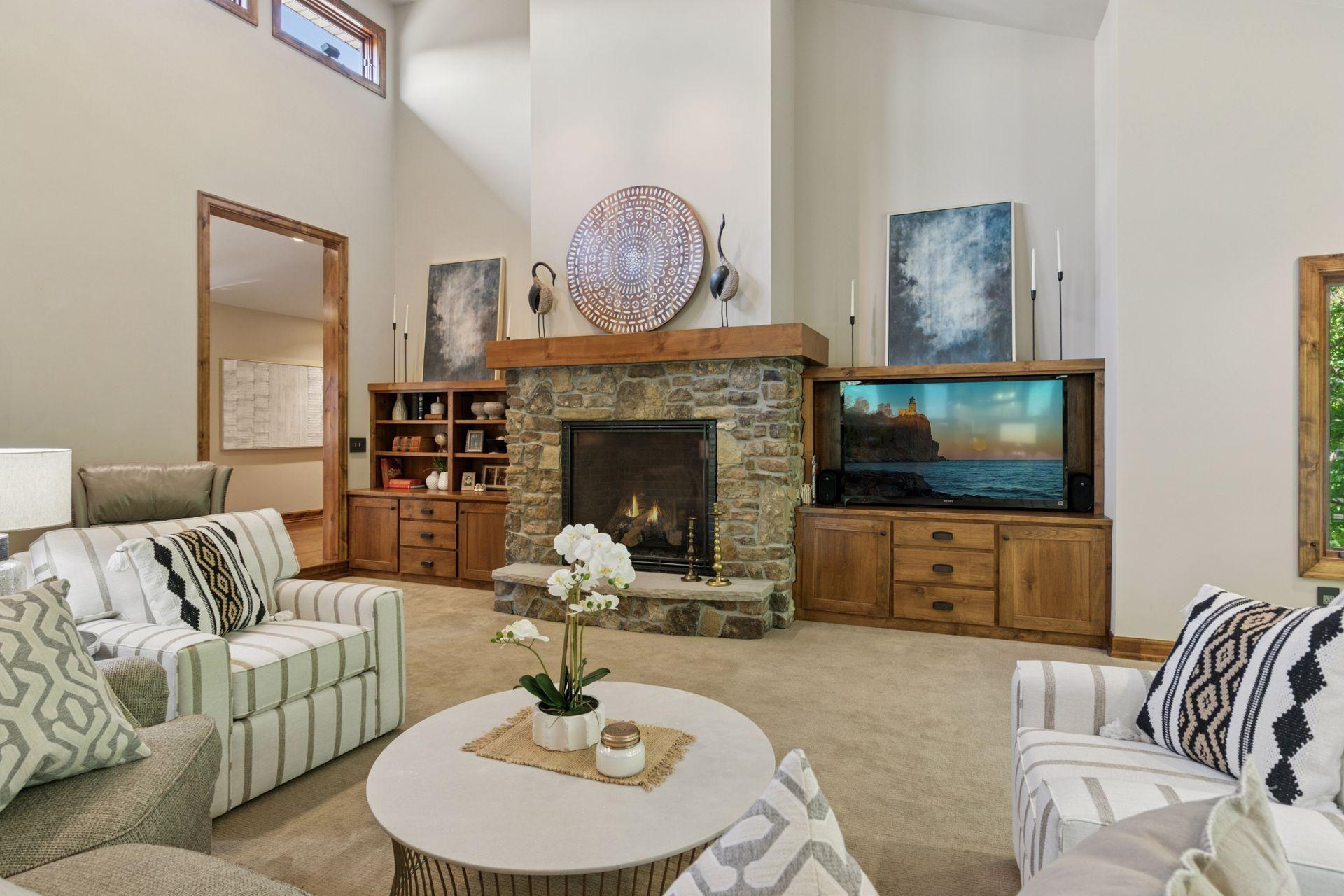 1405 West Farm Road Chanhassen, MN 55318 - Photo 8 of 71 Gallery Image 8