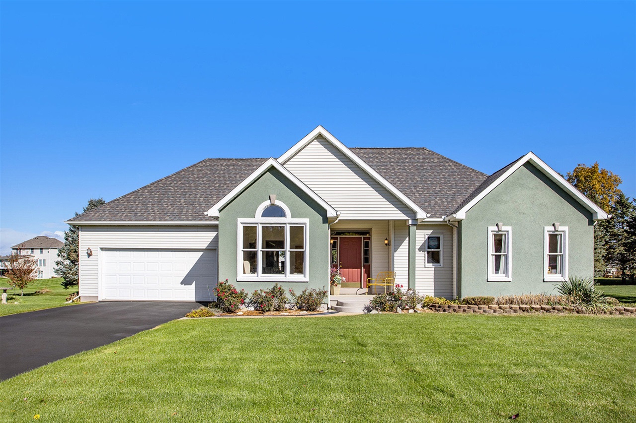 18 West Suttons Ridge Battle Creek, MI 49014 - Photo 1 of 41