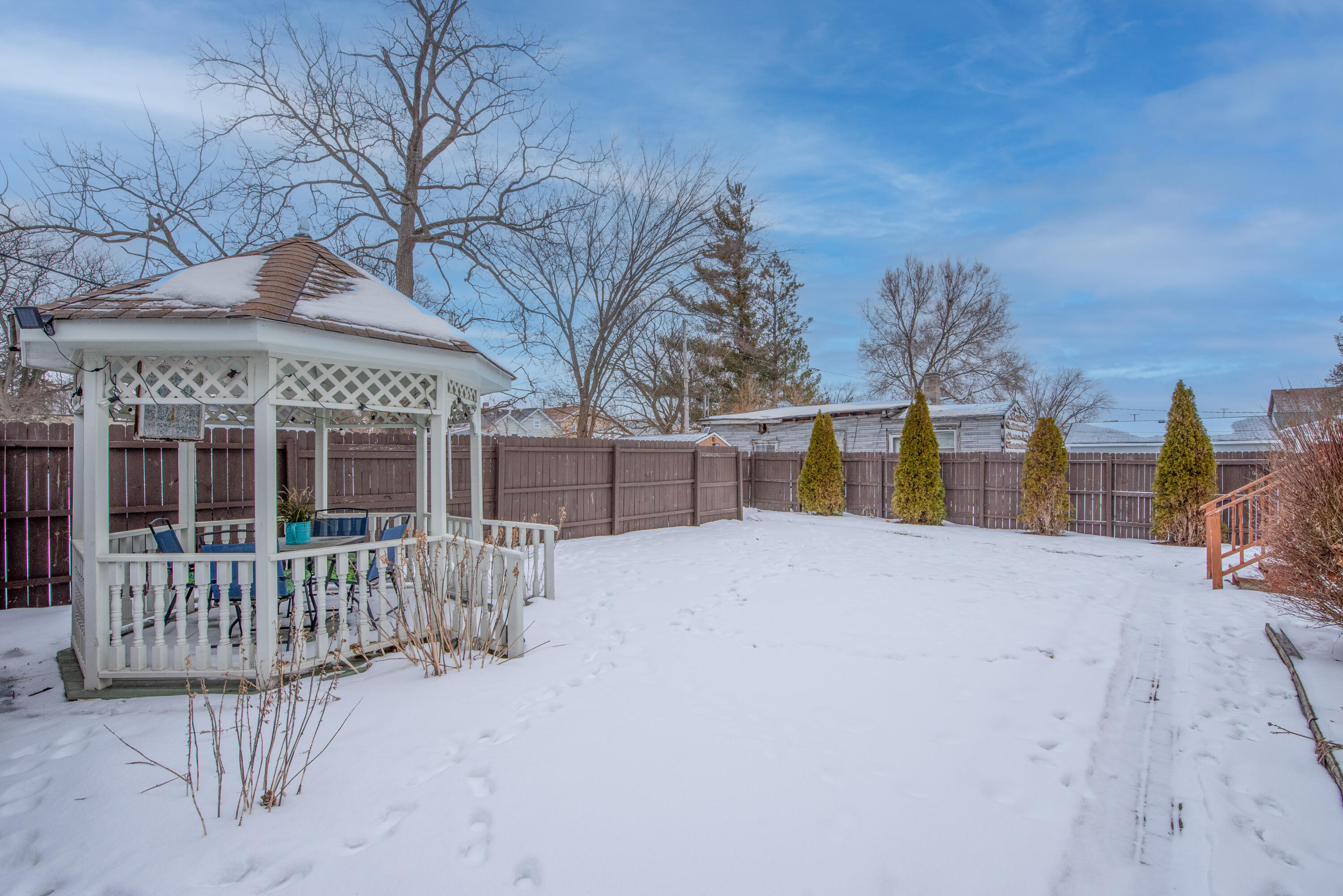 516 East North Street Crown Point, IN 46307 - Photo 11 of 27 3000x2002