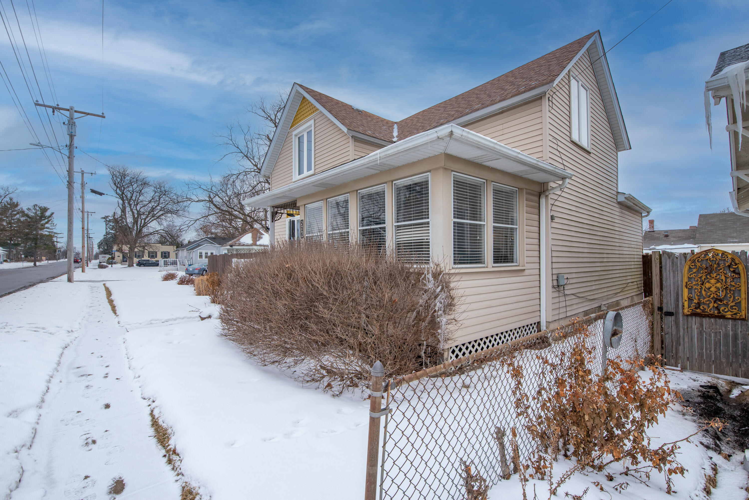 516 East North Street Crown Point, IN 46307 - Photo 13 of 27 3000x2002