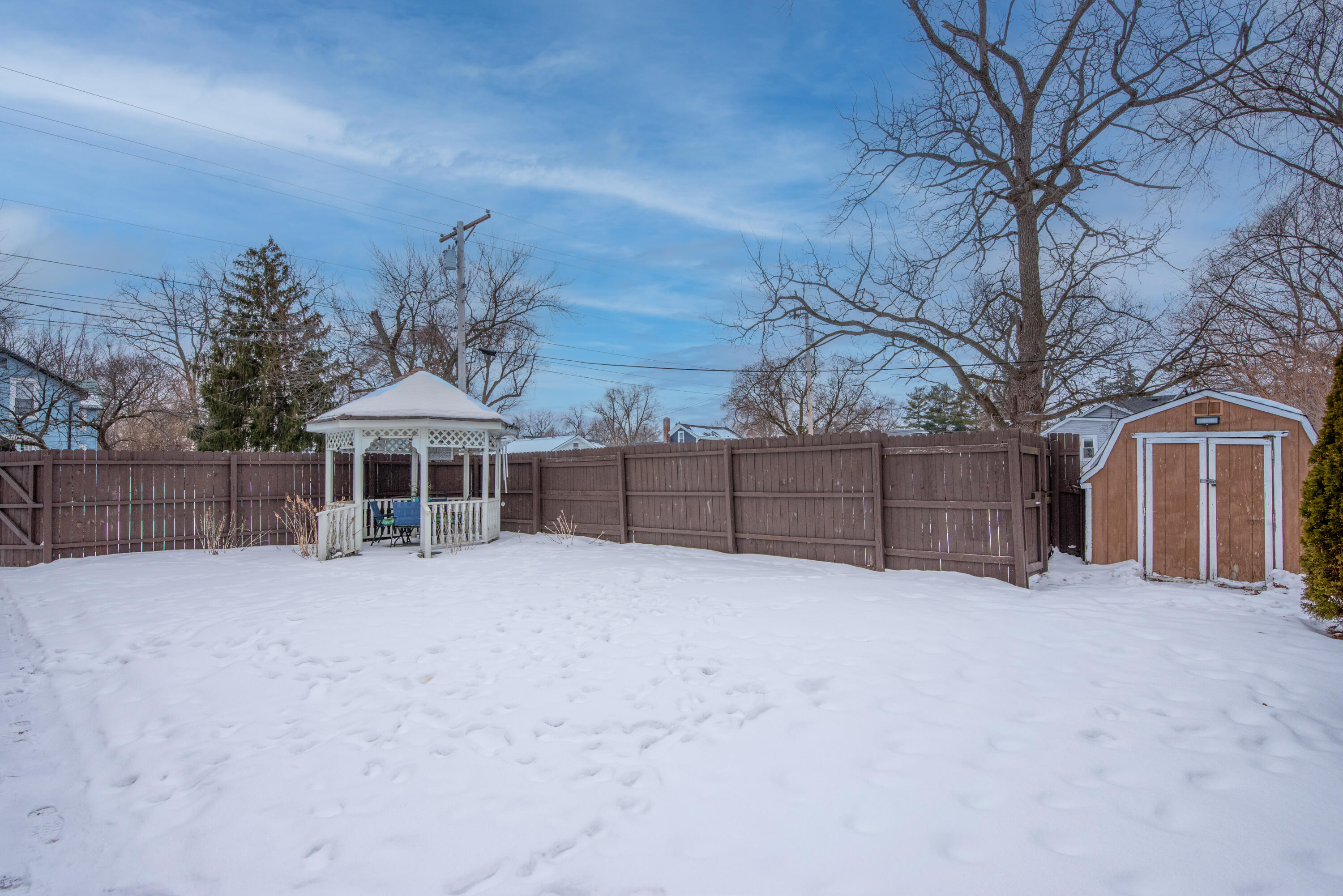 516 East North Street Crown Point, IN 46307 - Photo 14 of 27 3000x2002