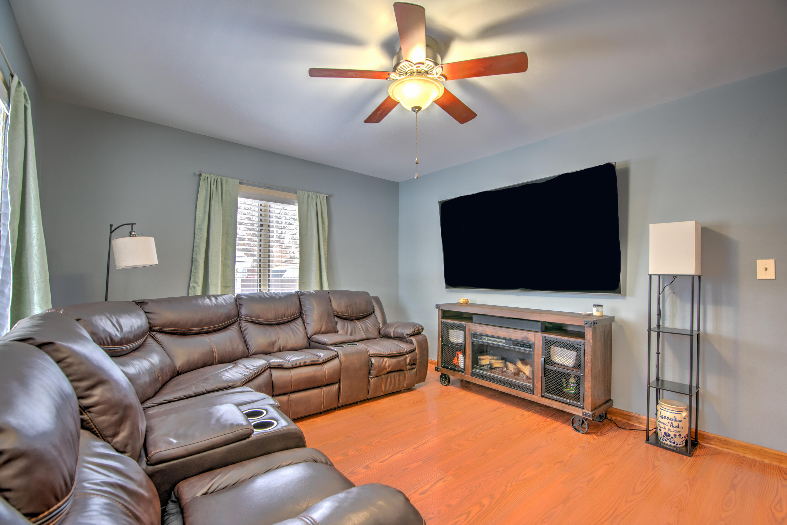 516 East North Street Crown Point, IN 46307 - Photo 4 of 27 3000x2000