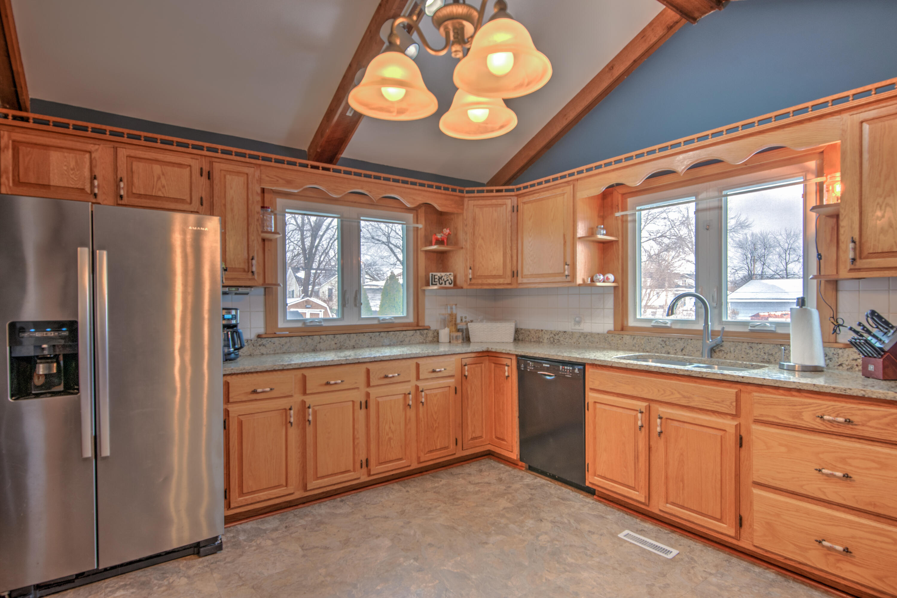 516 East North Street Crown Point, IN 46307 - Photo 6 of 27 3000x2000