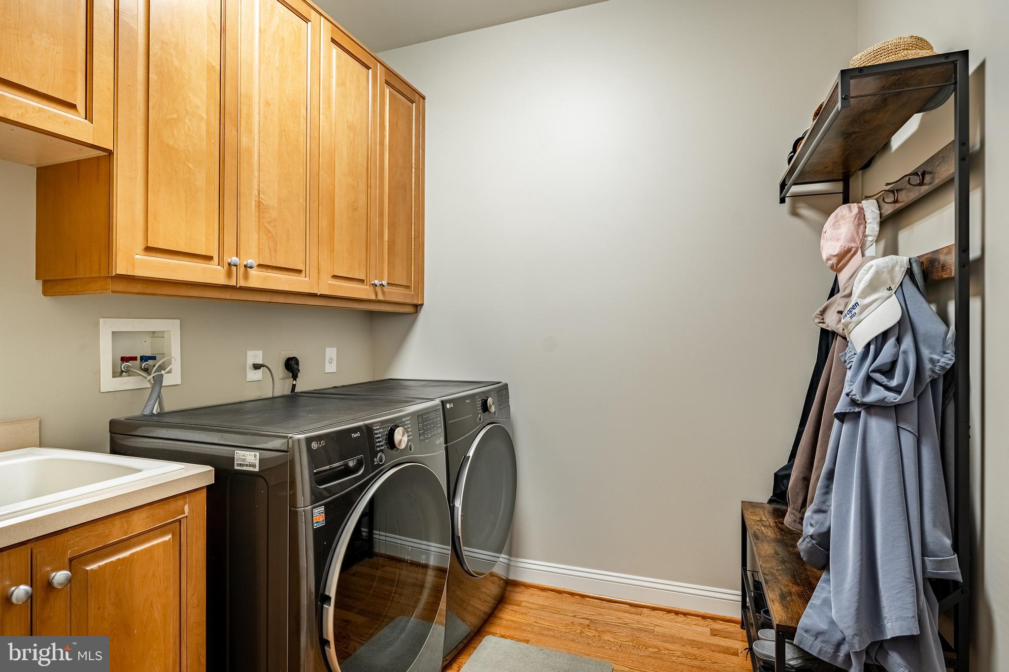 37 Ruth Circle Malvern, PA 19355 - Photo 27 of 63 a utility room with dryer and washer