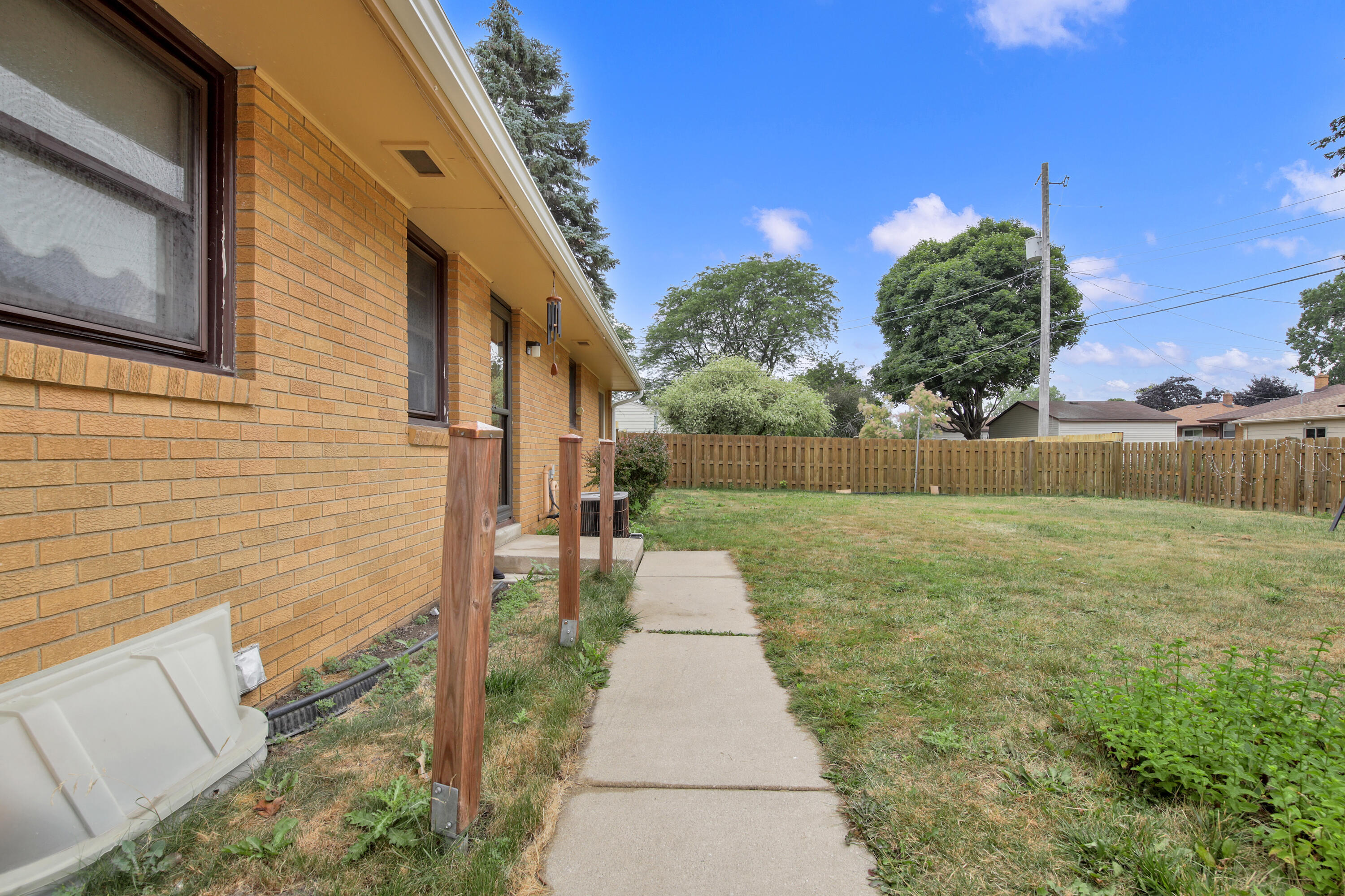 3446 Stratford Avenue Racine, WI 53402 - Photo 23 of 25 23_3446 stratford ave