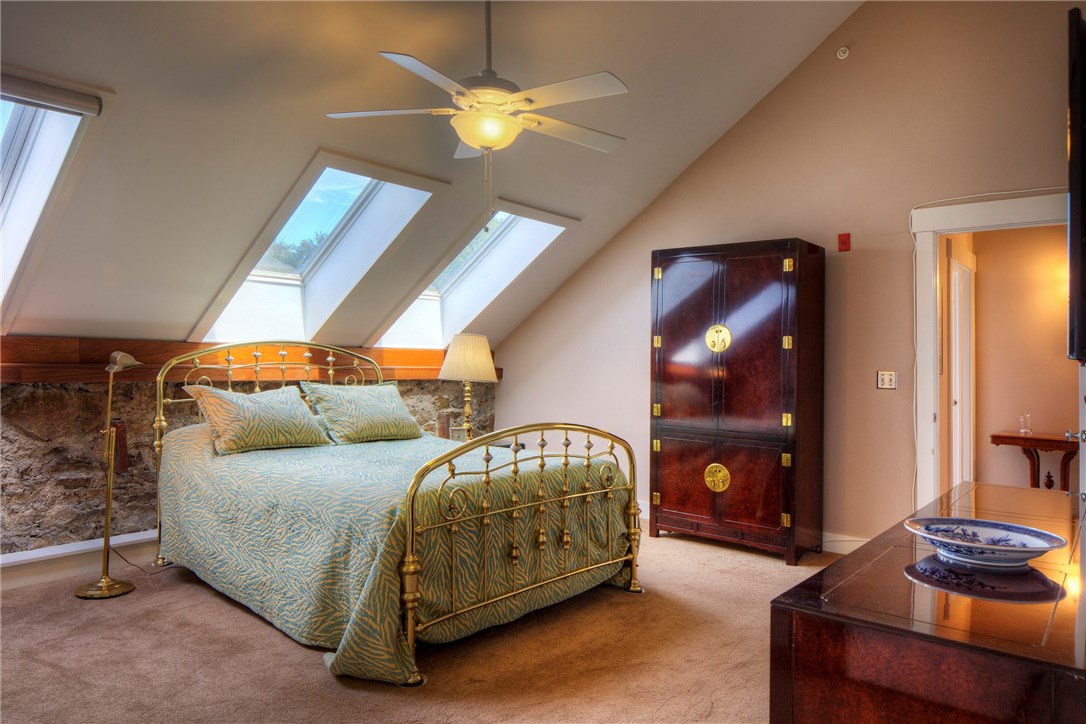 426 Spring Street, Unit 206 Newport, RI 02840 - Photo 23 of 36 Gallery Image 23