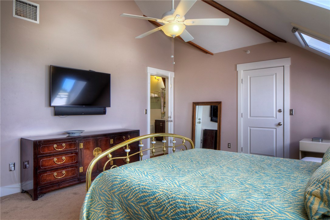 426 Spring Street, Unit 206 Newport, RI 02840 - Photo 24 of 36 Gallery Image 24