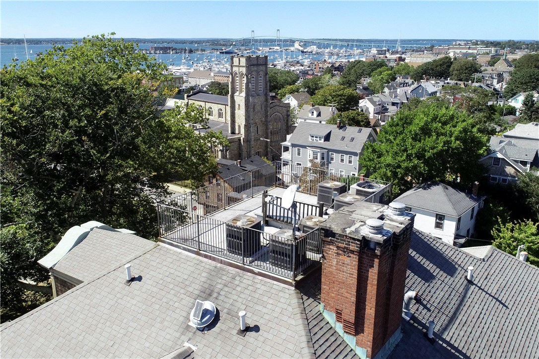 426 Spring Street, Unit 206 Newport, RI 02840 - Photo 30 of 36 Gallery Image 30