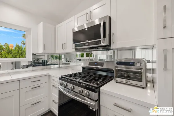 $724,500 | 68880 Lozano Court, Cathedral City, CA 92234