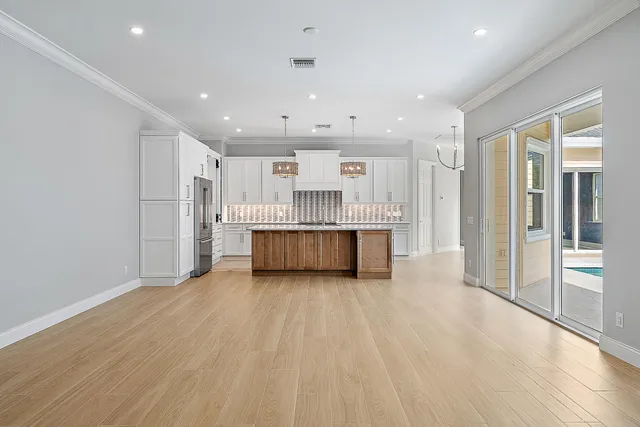 $9,000 | 248 Honeysuckle Drive, Jupiter, FL 33458