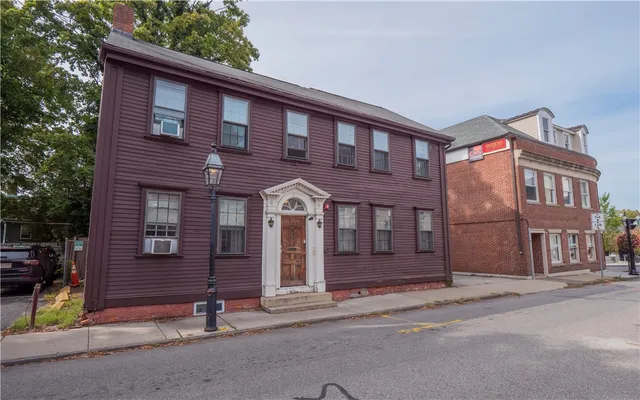 $2,125,000 | 69 Spring Street, Newport, RI 02840