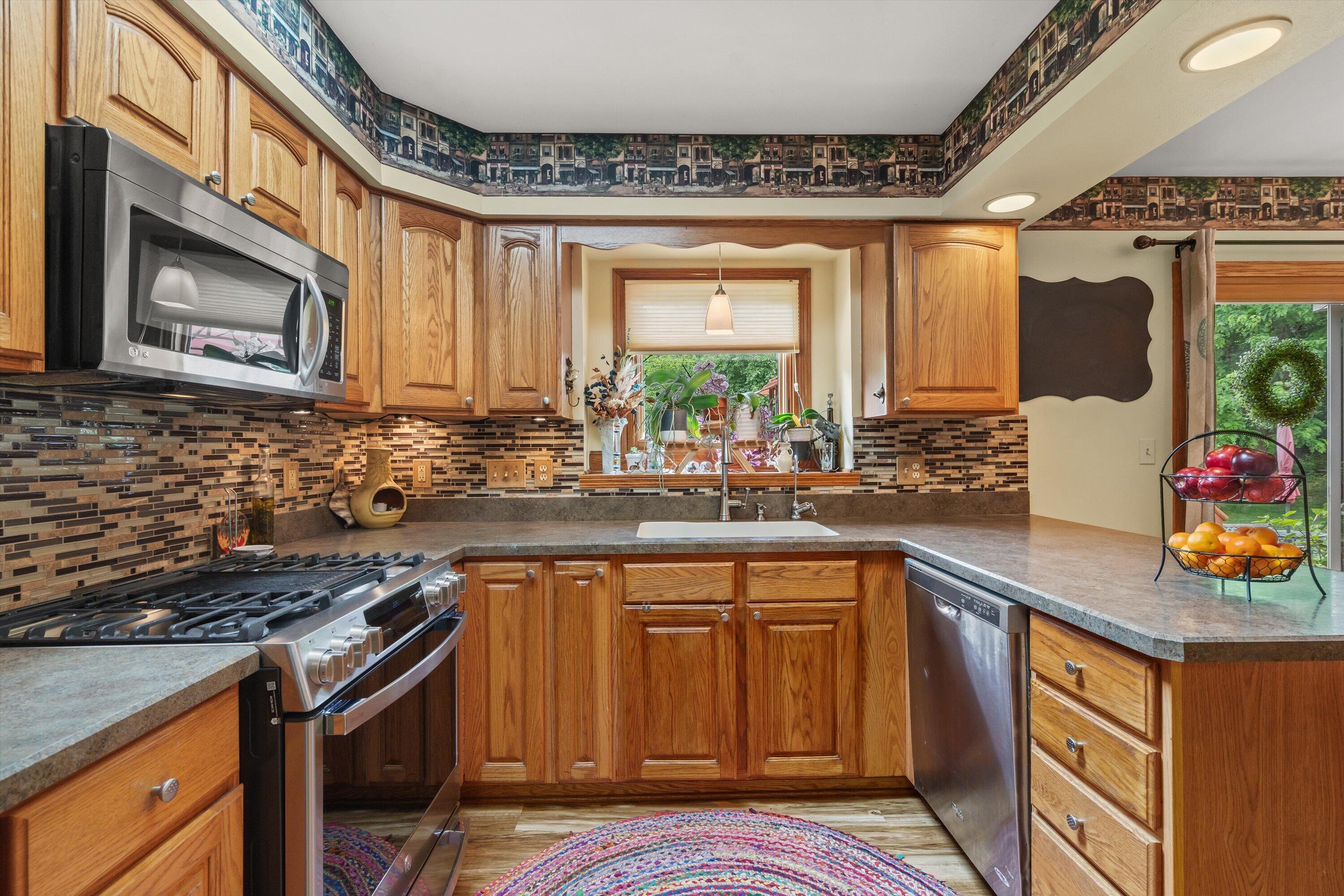 3250 Wood Road Mount Pleasant, WI 53406 - Photo 36 of 61 Kitchen