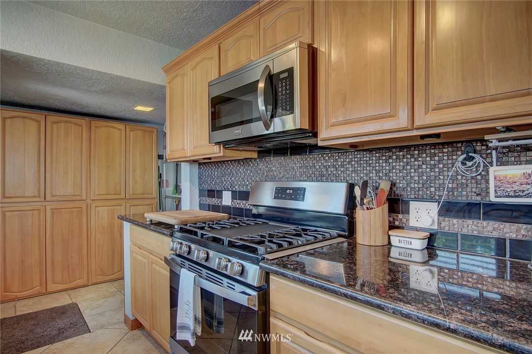 2305 Terrace Street Bremerton, WA 98310 - Photo 17 of 39 Gallery Image 17