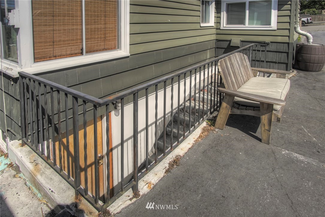 2305 Terrace Street Bremerton, WA 98310 - Photo 33 of 39 Gallery Image 33