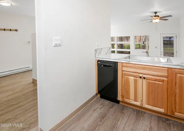 $630,000 | 3941 Big Horn Road, Unit 4A, Vail, CO 81657