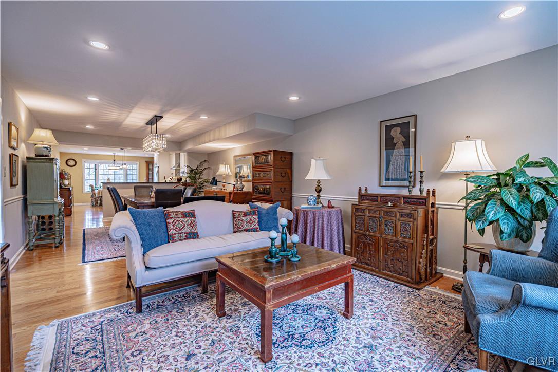 2894 Sheffield Drive Emmaus, PA 18049 - Photo 12 of 78