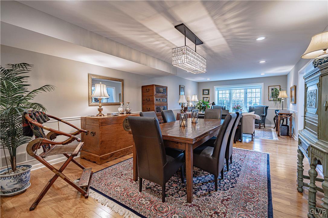 2894 Sheffield Drive Emmaus, PA 18049 - Photo 14 of 78