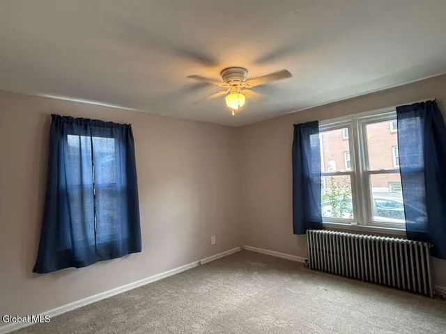 $2,400 | 23 Lakeview Avenue, East Greenbush, NY 12144