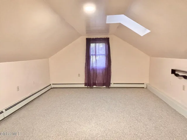 $2,400 | 23 Lakeview Avenue, East Greenbush, NY 12144