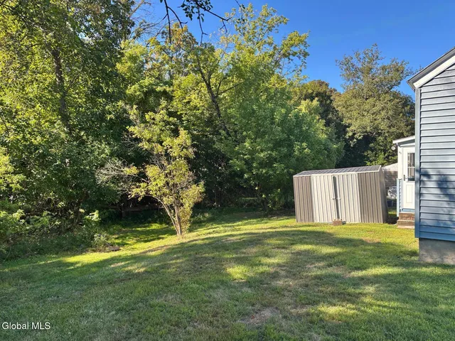 $2,400 | 23 Lakeview Avenue, East Greenbush, NY 12144