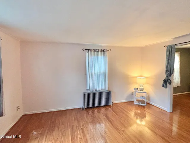 $2,400 | 23 Lakeview Avenue, East Greenbush, NY 12144