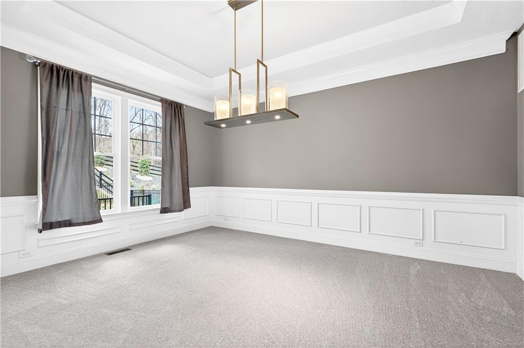 222 Evandale Road Canonsburg, PA 15317 - Photo 16 of 50 And ready to host the next holiday!!